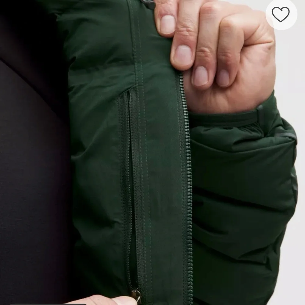 Lululemon men’s Navigation Down Hoodie